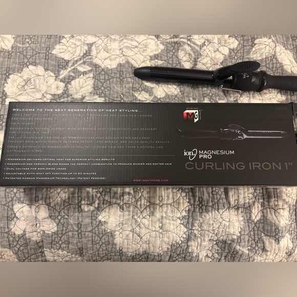 1" Curling Iron - Black - Picture 3 of 5